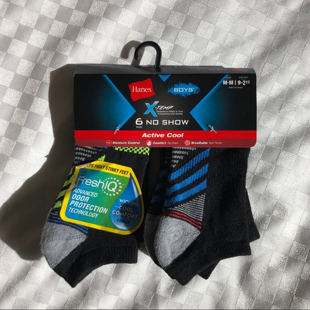BOYS socks